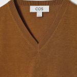 COS – Knitted Cotton V-Neck T-Shirt