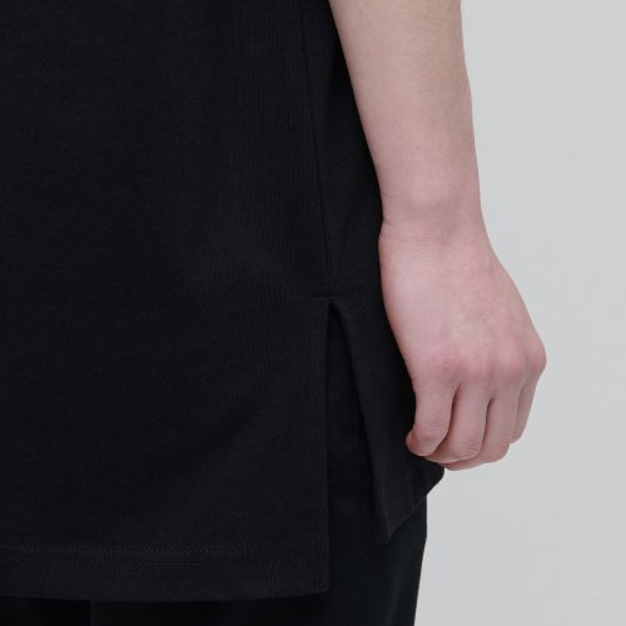 Layered Sleeveless Top — Long Length — Black