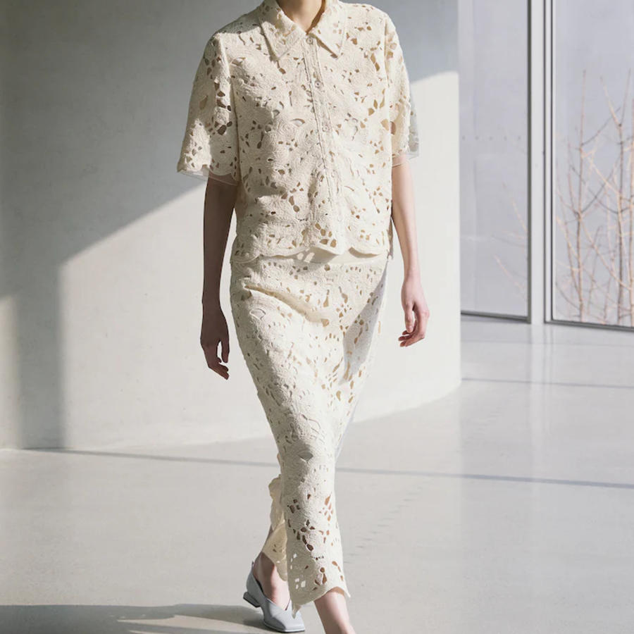 KUHO Lace Collar Neck Blouse – Ivory