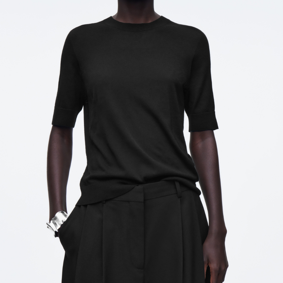 COS – Slim Merino Wool T-Shirt