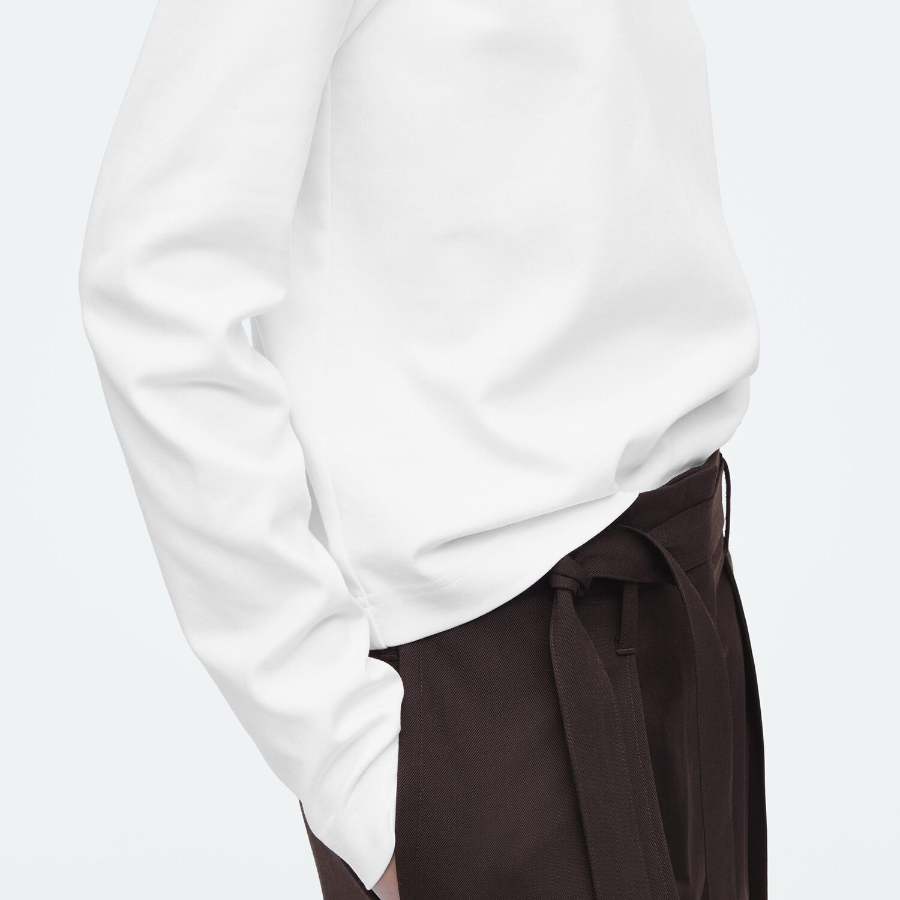 COS – Clean Cut Regular Long Sleeve T-Shirt