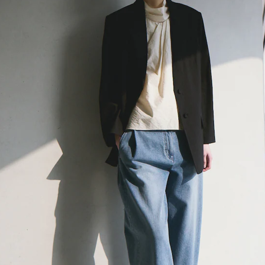 KUHO High-Neck Short-Sleeve Blouse – Ivory