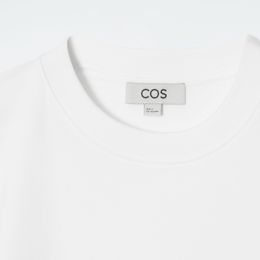 COS – Clean-Cut Regular T-Shirt