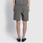 JAJU Denim Bermuda Pants (Jet Black) — стиль и универсальность в глубоком чёрном цвете