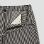 JAJU Denim Bermuda Pants (Jet Black) — стиль и универсальность в глубоком чёрном цвете