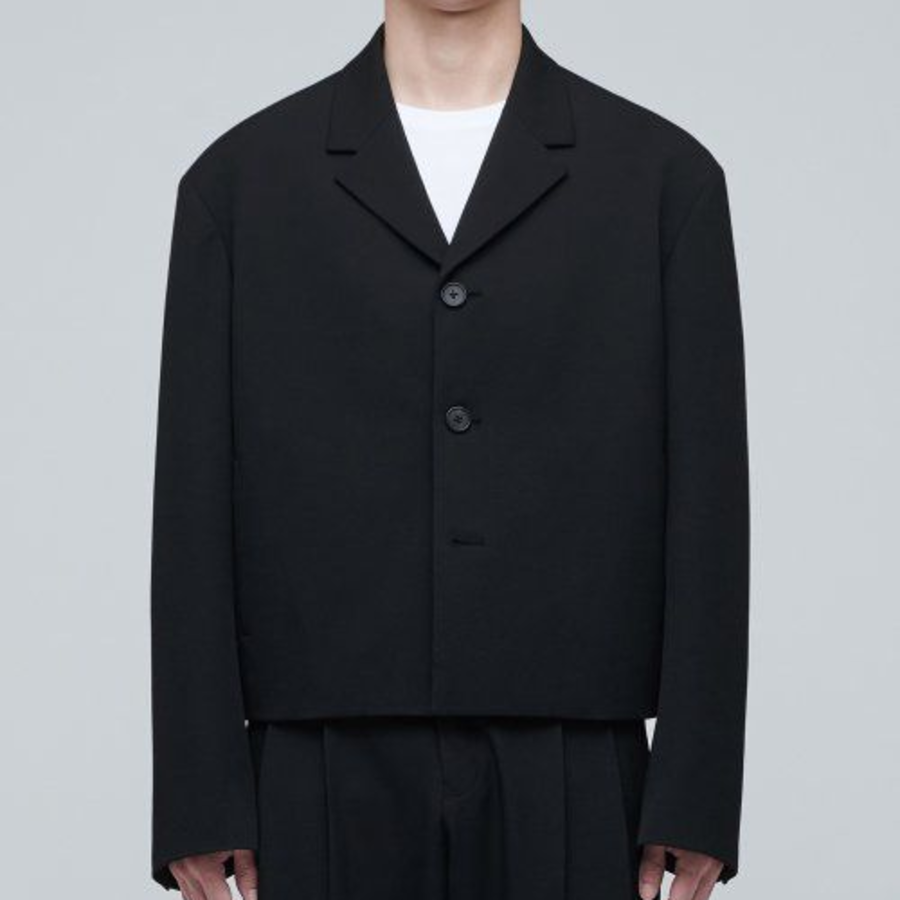 Oversized Crop Blazer — Black