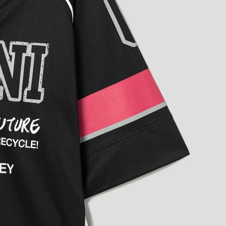 GANNI Future Mesh Oversized V-neck T-shirt - Black