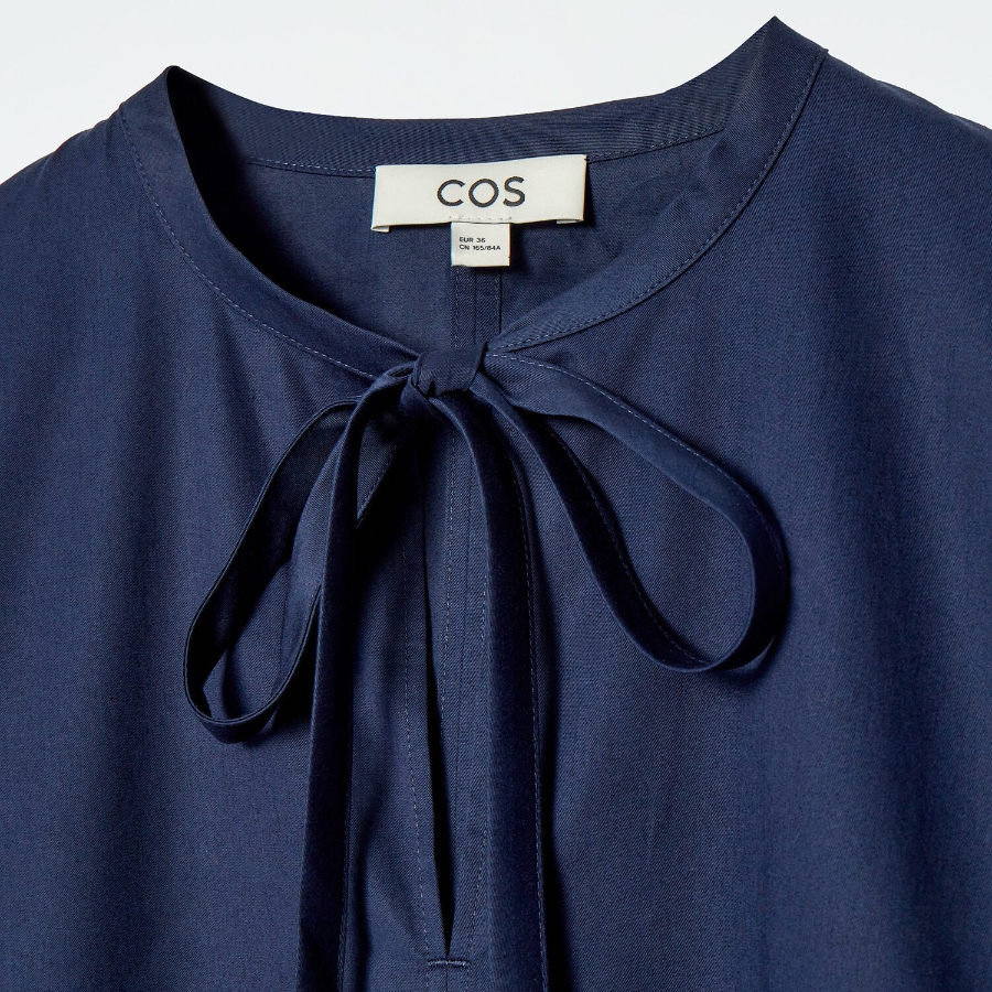 COS – Gathered Tie Detail Dress Navy