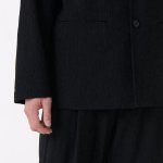 Crinkle Relaxed Blazer — Black