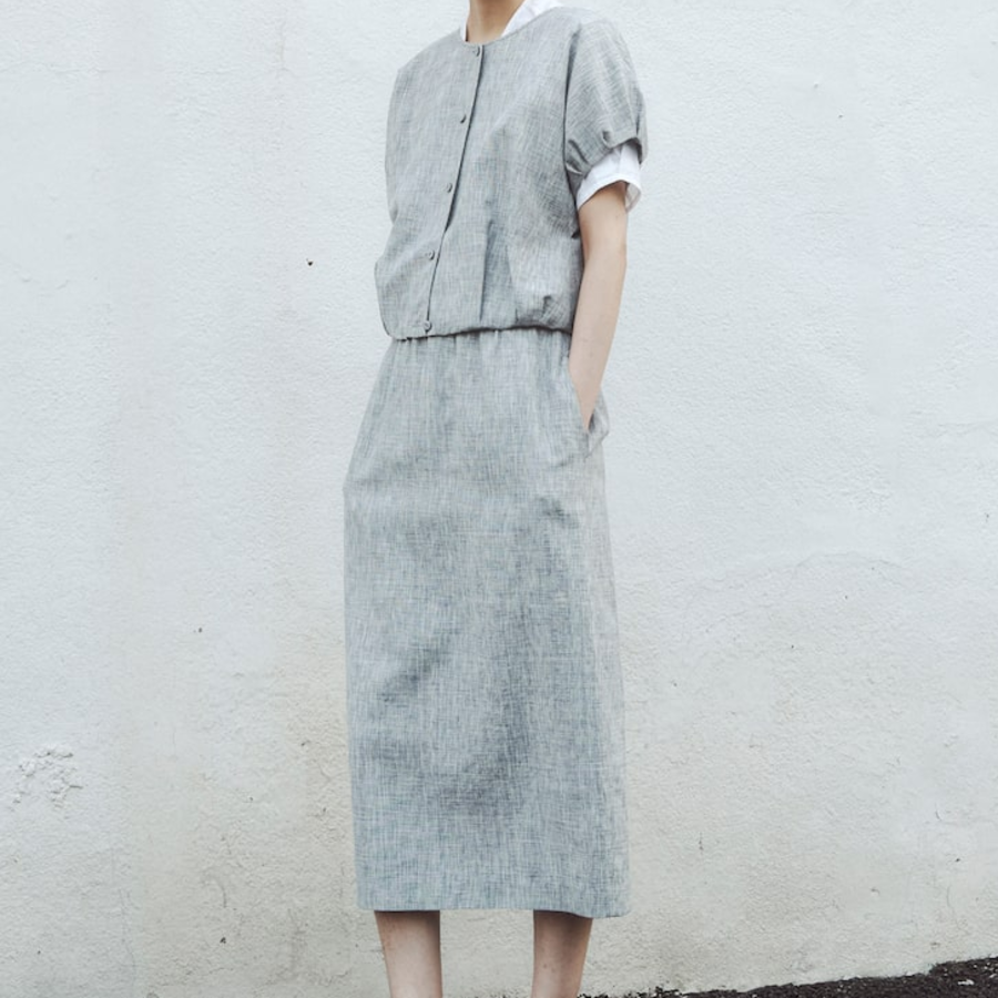 KUHO Volume Fit Short Blouse - Light Grey