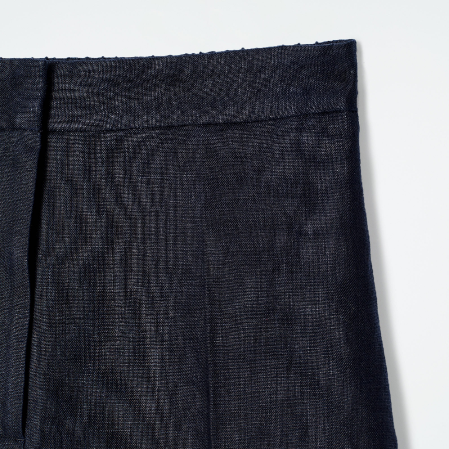 COS Tailored Elastic Linen Shorts – Navy