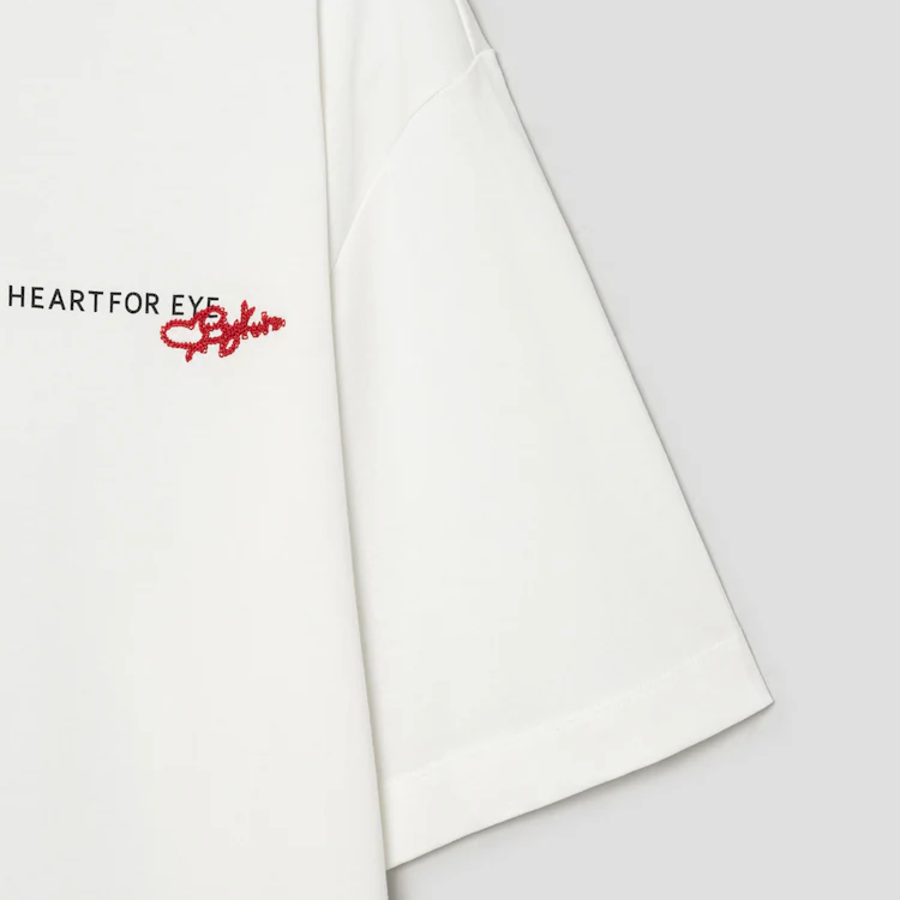 KUHO HEART FOR EYE Oversized T-Shirt — White