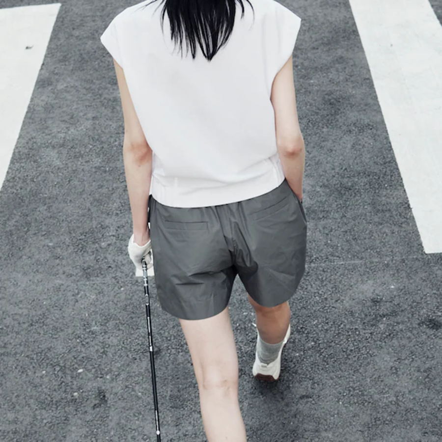 KUHO [Golf] Half Zip-Up High Neck Sleeveless Top - White