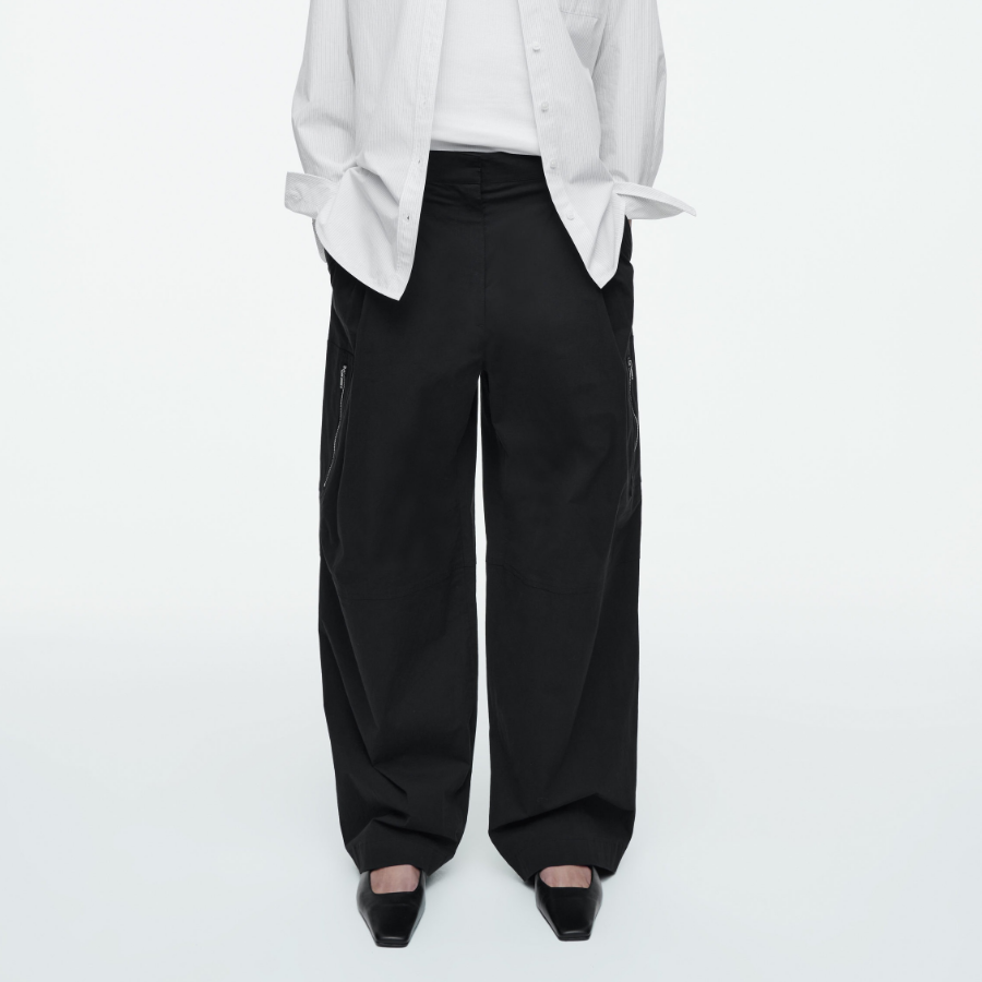 COS Utility Barrel Leg Cargo Trousers – Black