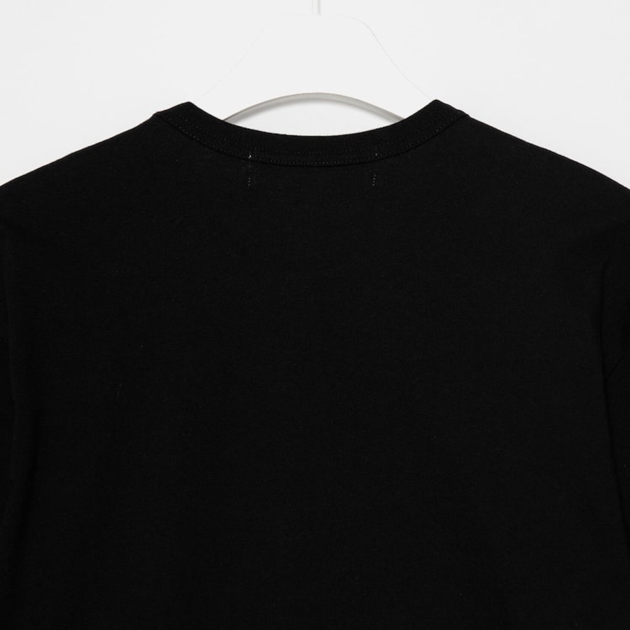 Red Heart Wappen T-Shirt — Black