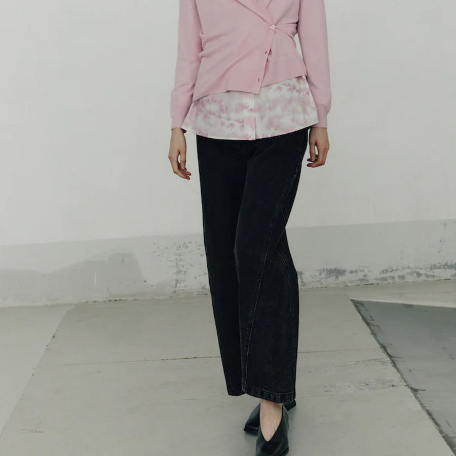 KUHO Wide-Fit Denim Pants - Black