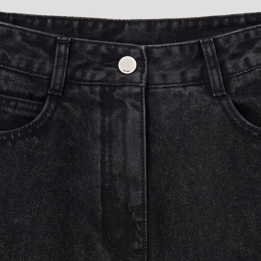 KUHO Wide-Fit Denim Pants - Black