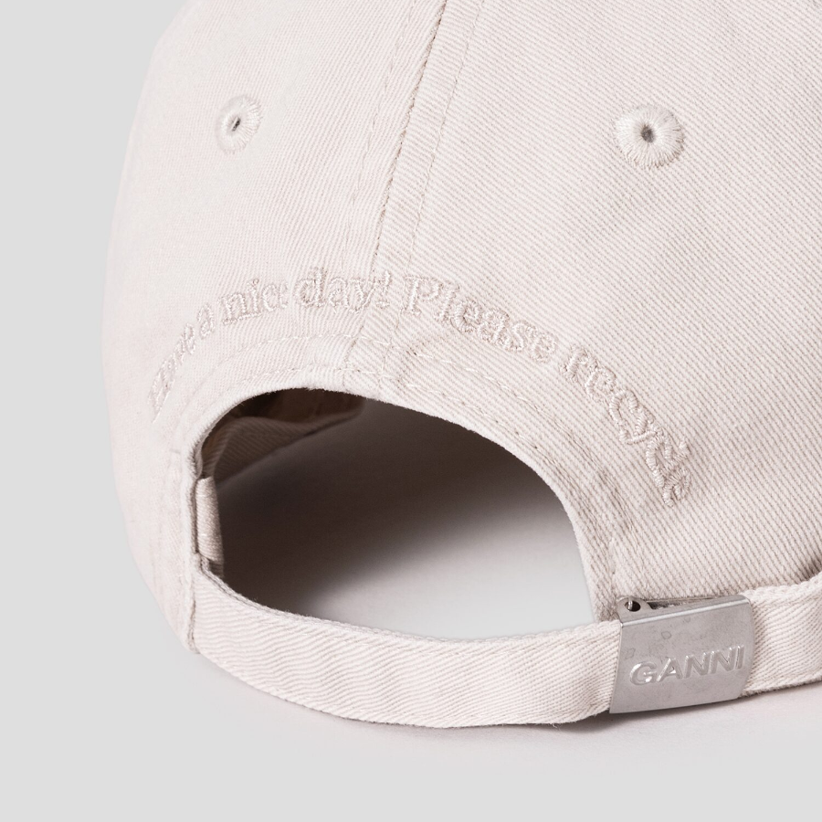GANNI Washed Cotton Canvas Cap Emb – Ivory