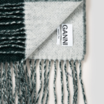 GANNI Narrow Scarf Please – Forest Night