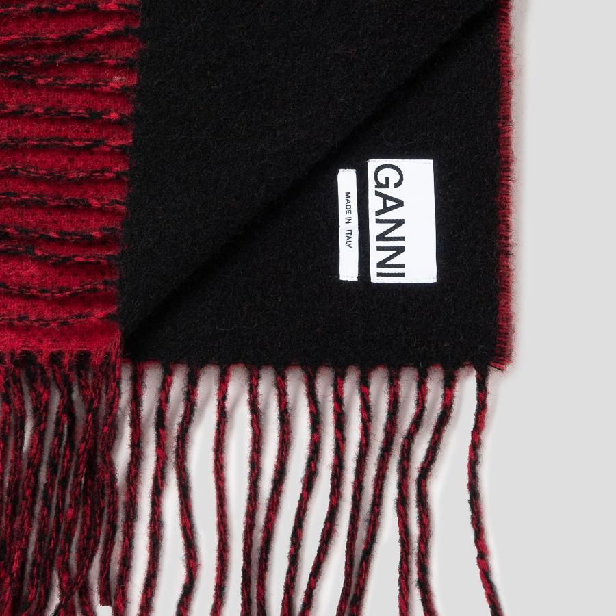 GANNI Narrow Scarf Please – Winery