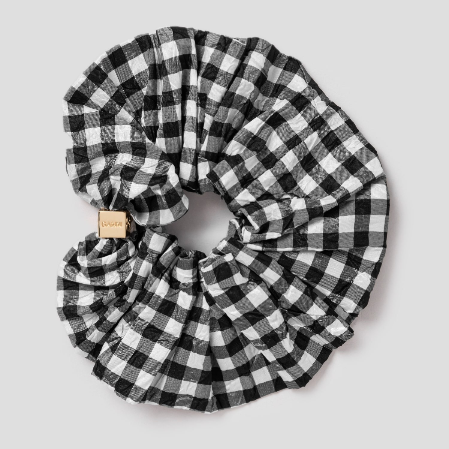 GANNI Crinkled Taffeta Check Scrunchie – Black