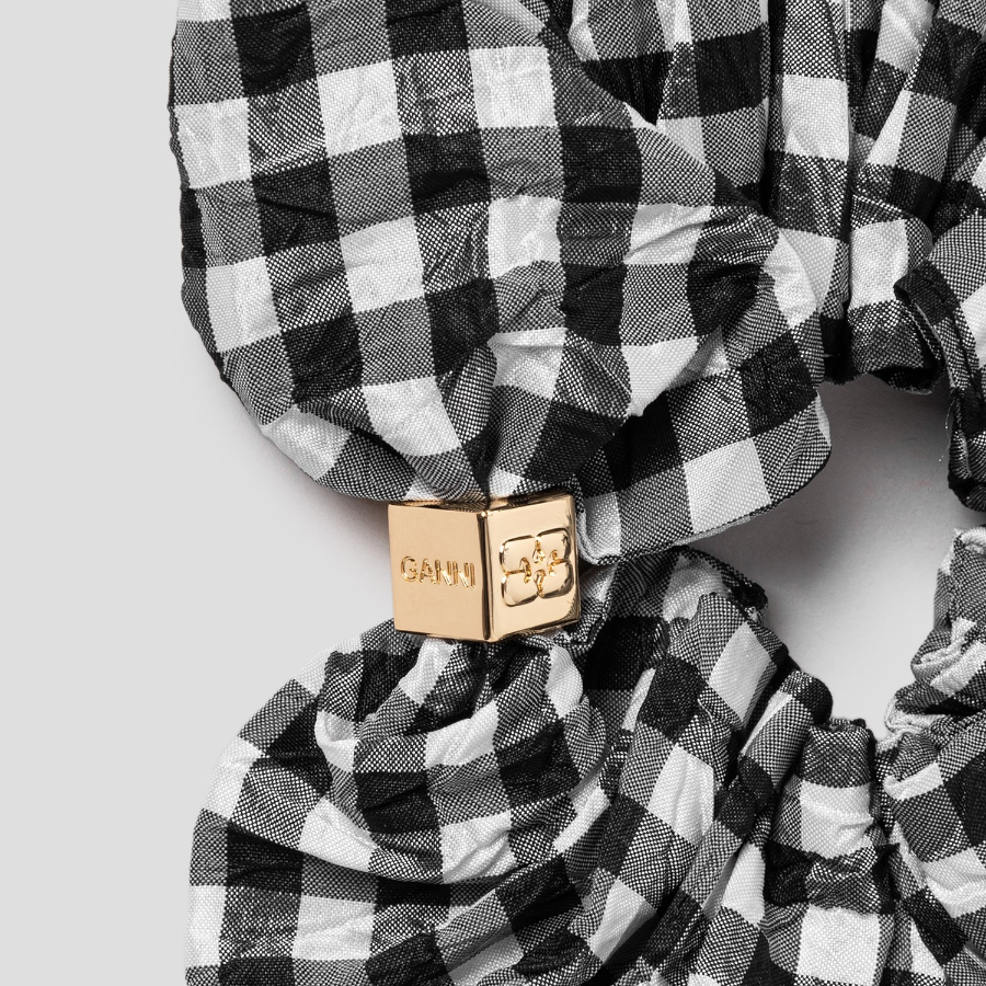 GANNI Crinkled Taffeta Check Scrunchie – Black