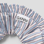 GANNI Yarn Dyed Stripe Frill Scrunchie – Sky Blue