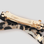 GANNI Eyelet Bow Barrette Nylon – Leopard