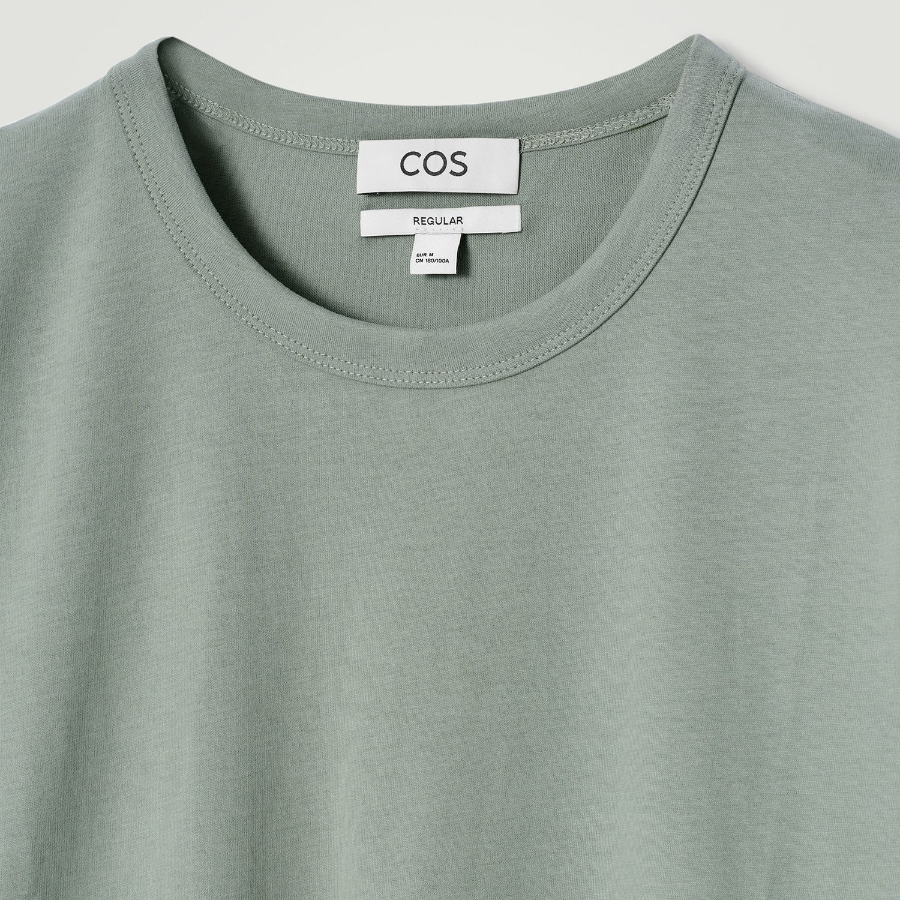 COS Regular Lightweight Brushed Cotton T-Shirt – Dusty Green