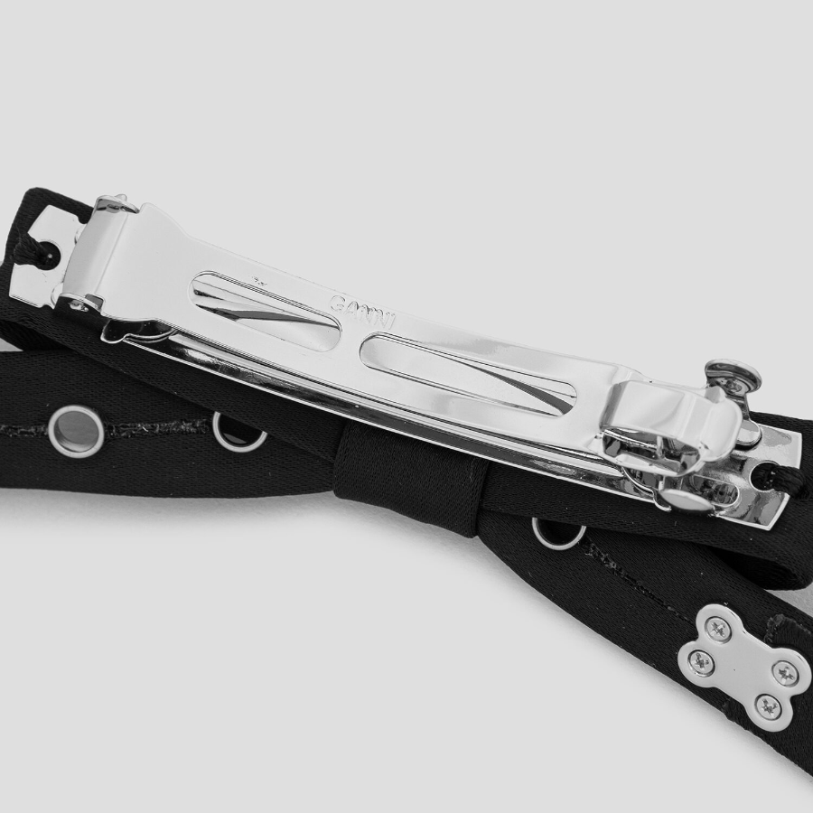 GANNI Eyelet Bow Barrette Satin – Black