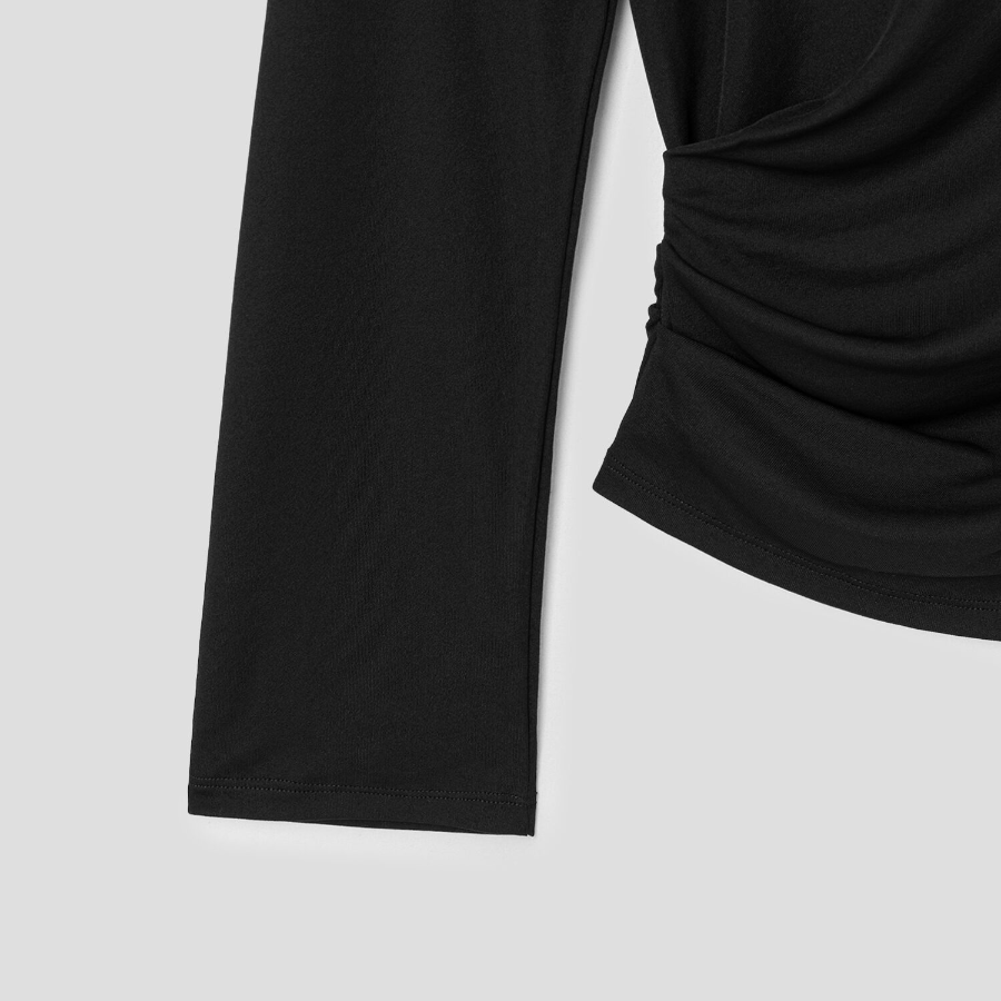 JACQUEMUS Le Haut Croisiere - Black