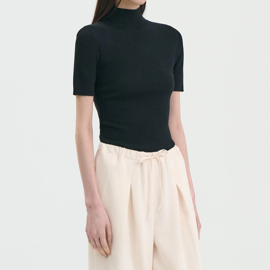 Theory Women Regal Merino Leenda Mockneck Pullover - Black