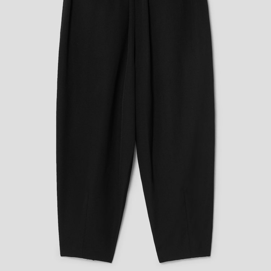 COMME des GARÇONS COMME des GARÇONS Wool Round Shape Pants — Black