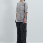 JUUN.J Slash Pocket Semi-Oversized Dyed Short Sleeve – Light Grey