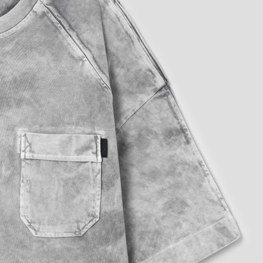 JUUN.J Slash Pocket Semi-Oversized Dyed Short Sleeve – Light Grey