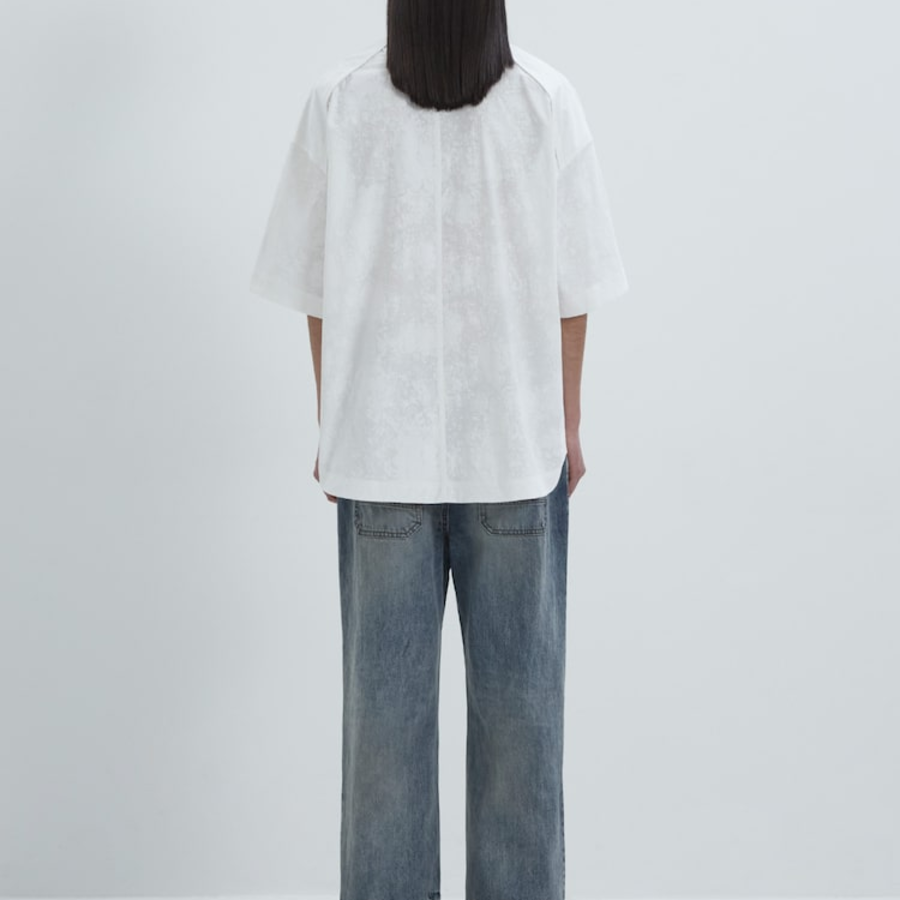 JUUN.J (Унисекс) Рубашка [CORE] Painting Stripe Hidden Pocket Piping Oversized Short-Sleeve Shirt – White