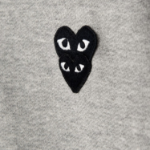 PLAY COMME des GARÇONS (Унисекс) Double Black Heart Wappen Sweatshirt – Grey