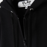 PLAY COMME des GARÇONS (Унисекс) Double Red Heart Wappen Hoodie – Black