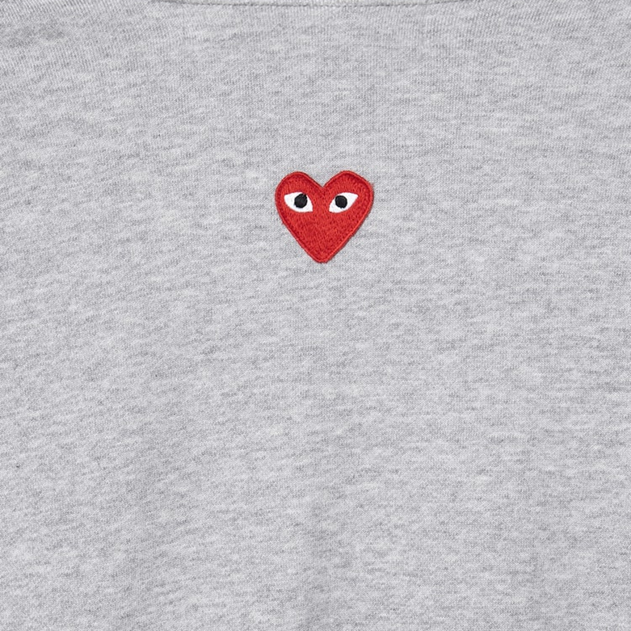 PLAY COMME des GARÇONS (Унисекс) Red Heart Wappen Zip-up Hoodie – Grey