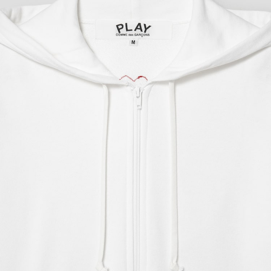 PLAY COMME des GARÇONS (Унисекс) Red Heart Wappen Zip-up Hoodie – White