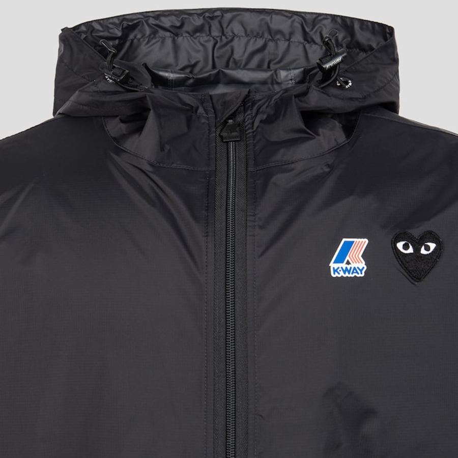 PLAY COMME DES GARÇONS (Unisex) K-Way Claude Packable Jacket – Black