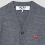 PLAY COMME DES GARÇONS (Unisex) Red Wappen Short Sleeve V-neck Cardigan – Grey