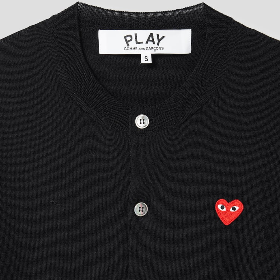 PLAY COMME DES GARÇONS (Unisex) Red Heart Wappen Short Sleeve Cardigan – Black