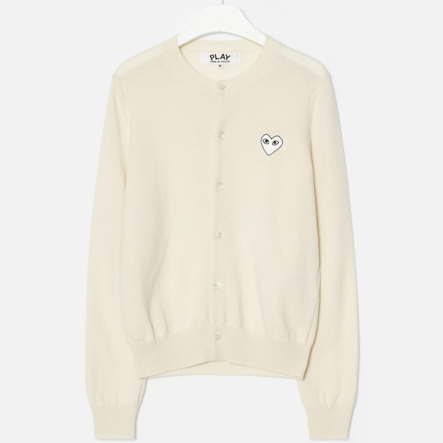 PLAY COMME DES GARÇONS (Unisex) White Heart Wappen Cardigan – White