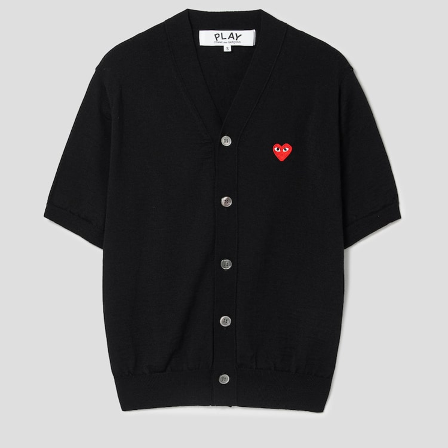 PLAY COMME DES GARÇONS (Unisex) Red Wappen Short Sleeve V-neck Cardigan – Black