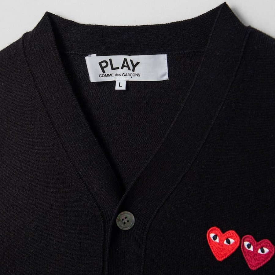 PLAY COMME DES GARÇONS (Unisex) Double Heart Wappen Cardigan – Black