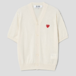 PLAY COMME DES GARÇONS (Unisex) Red Wappen Short Sleeve V-neck Cardigan – White