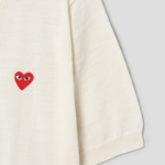 PLAY COMME DES GARÇONS (Unisex) Red Wappen Short Sleeve V-neck Cardigan – White