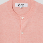 PLAY COMME DES GARÇONS (Unisex) Pastel Small Red Heart Wappen Cardigan – Light Pink