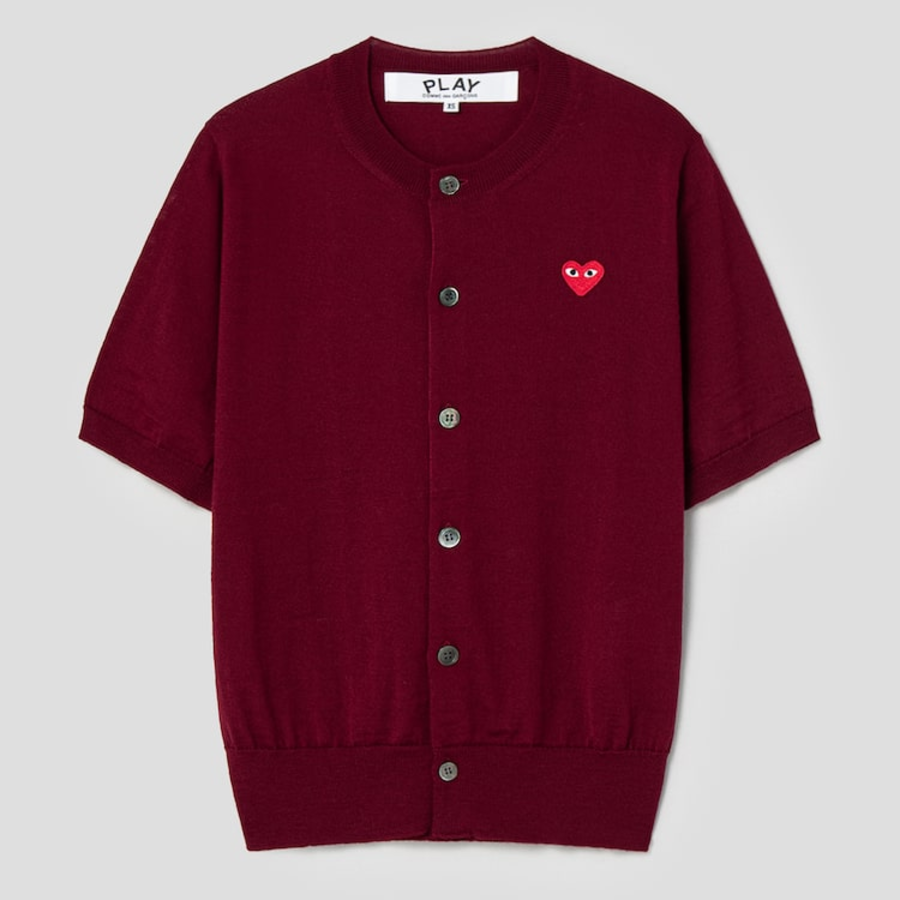 PLAY COMME DES GARÇONS (Unisex) Red Heart Wappen Short Sleeve Cardigan – Burgundy